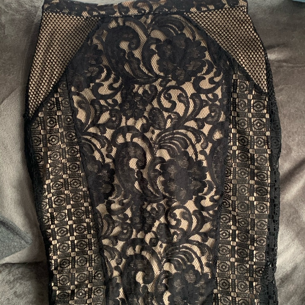 Mossimo Goth Lace Pencil Skirt with Steel Zipper Size M